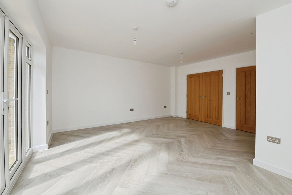 Property photo 3 of 11 Reception Room