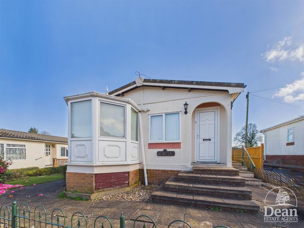 Property photo 1 of 14