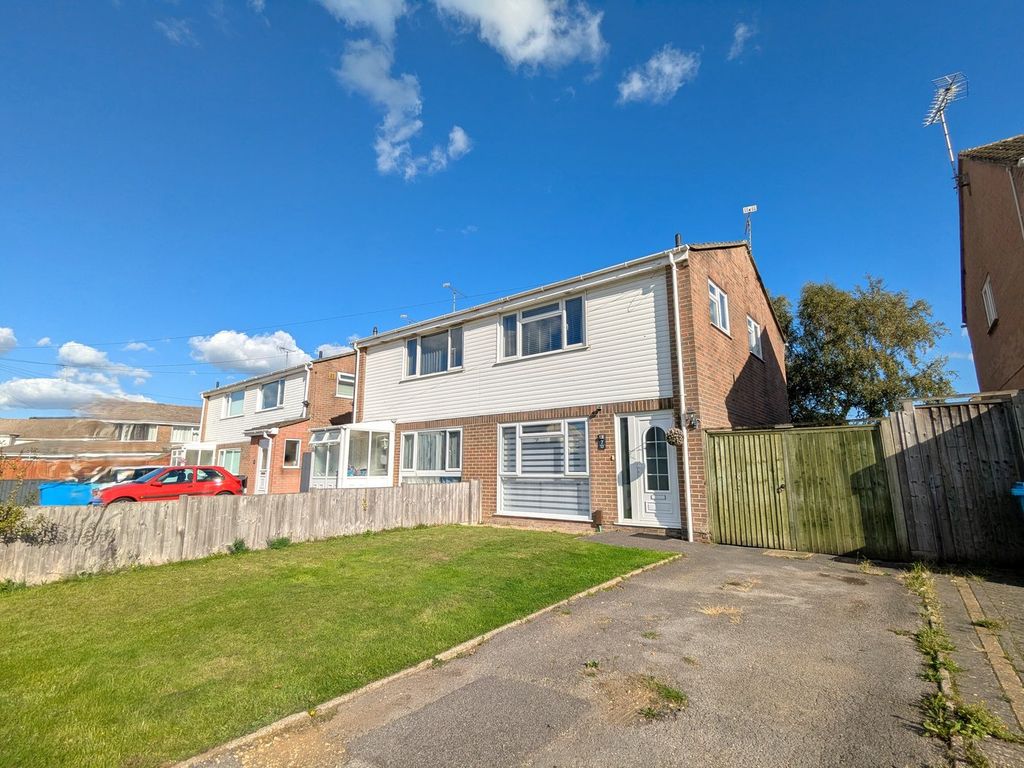 Property photo 1 of 20