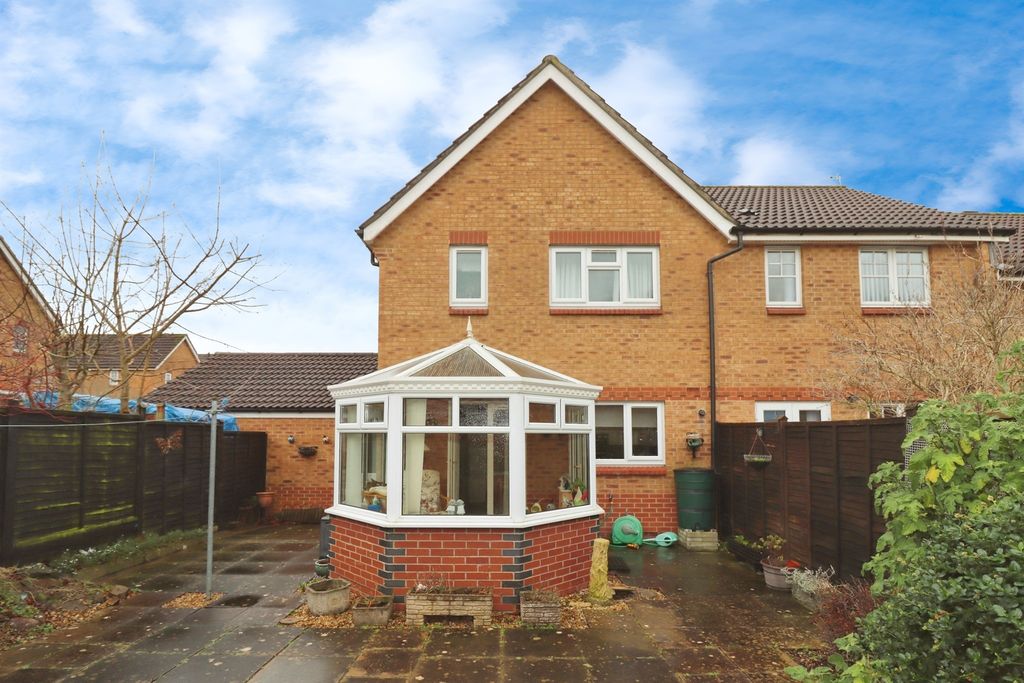 Property photo 3 of 23