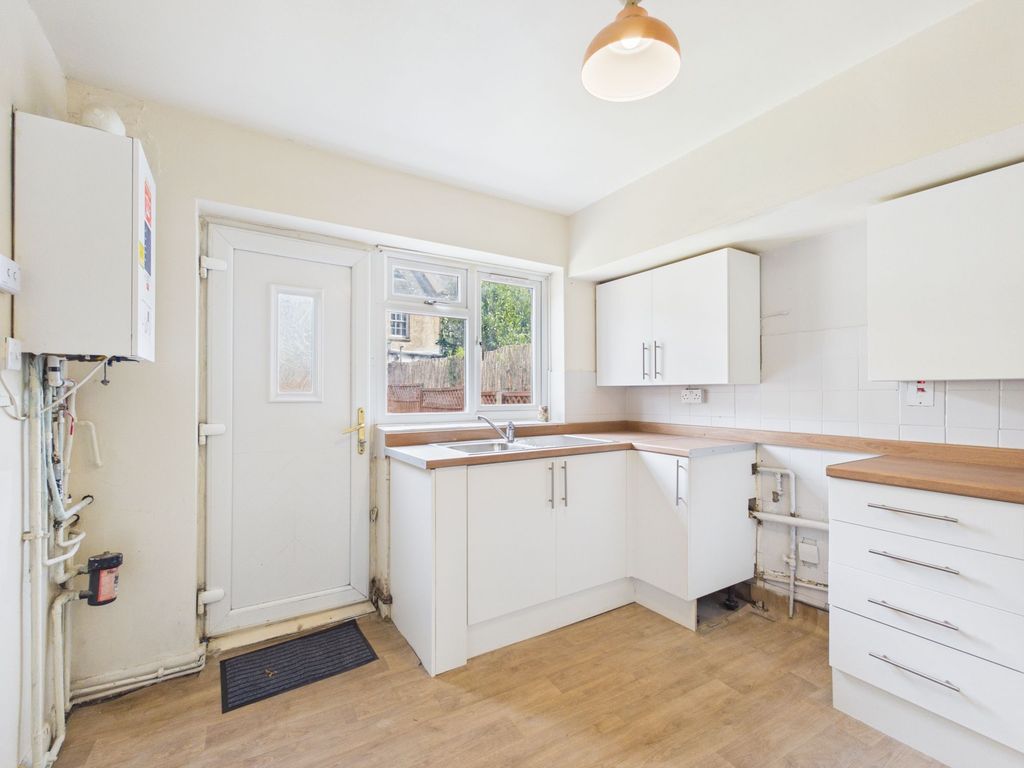 Property photo 2 of 30