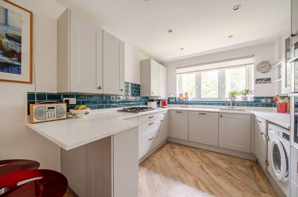 Property photo 3 of 19 1425461-13-69B291...