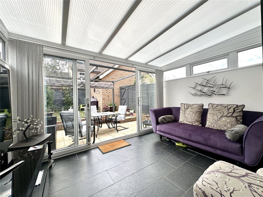 Property photo 2 of 18 Picture No. 08