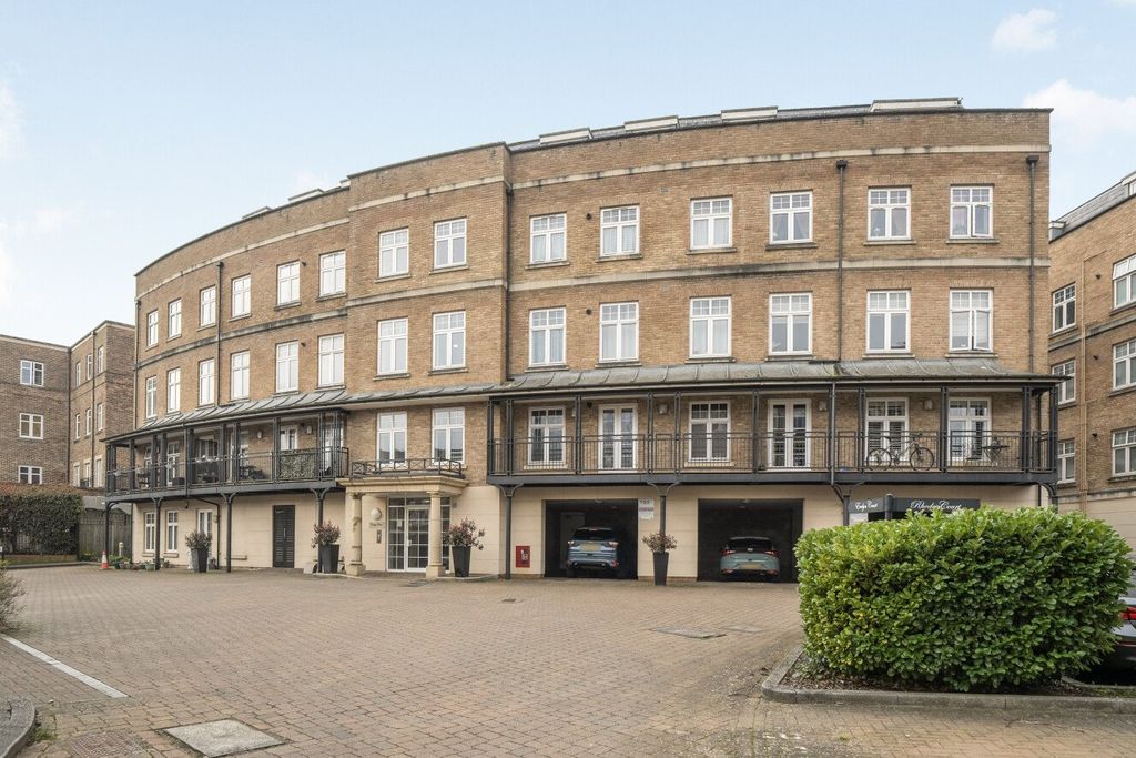 Property photo 1 of 15 Picture No. 18