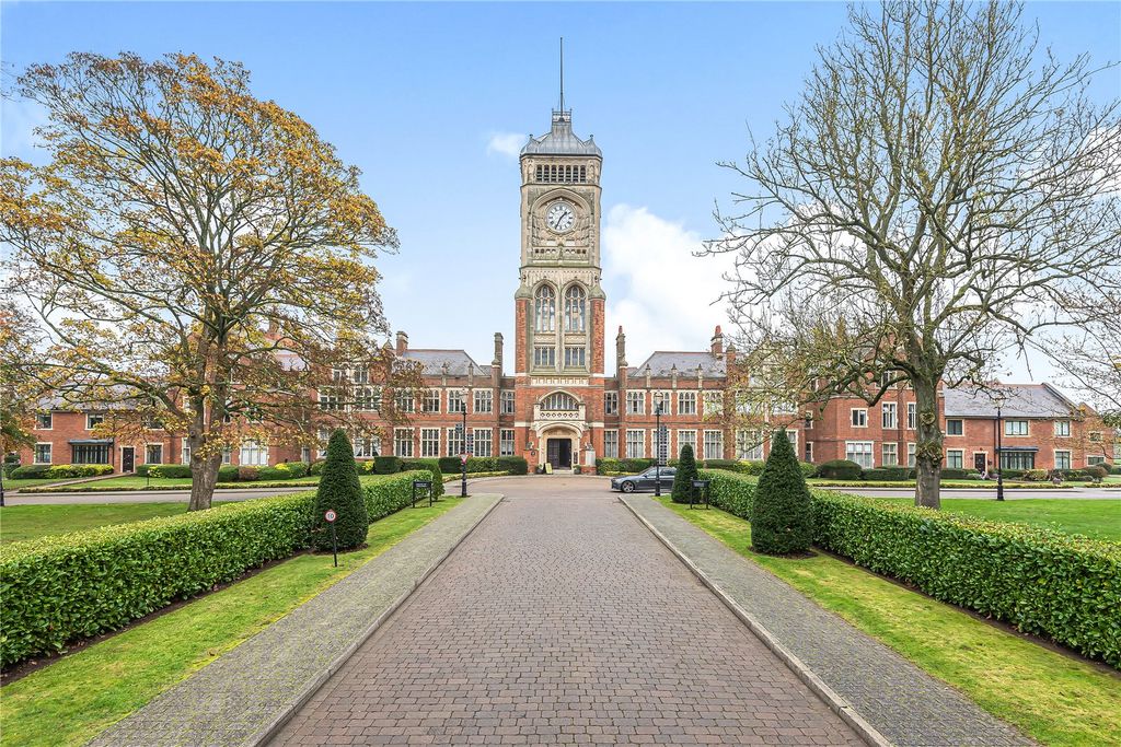 Property photo 1 of 29 Picture No. 20