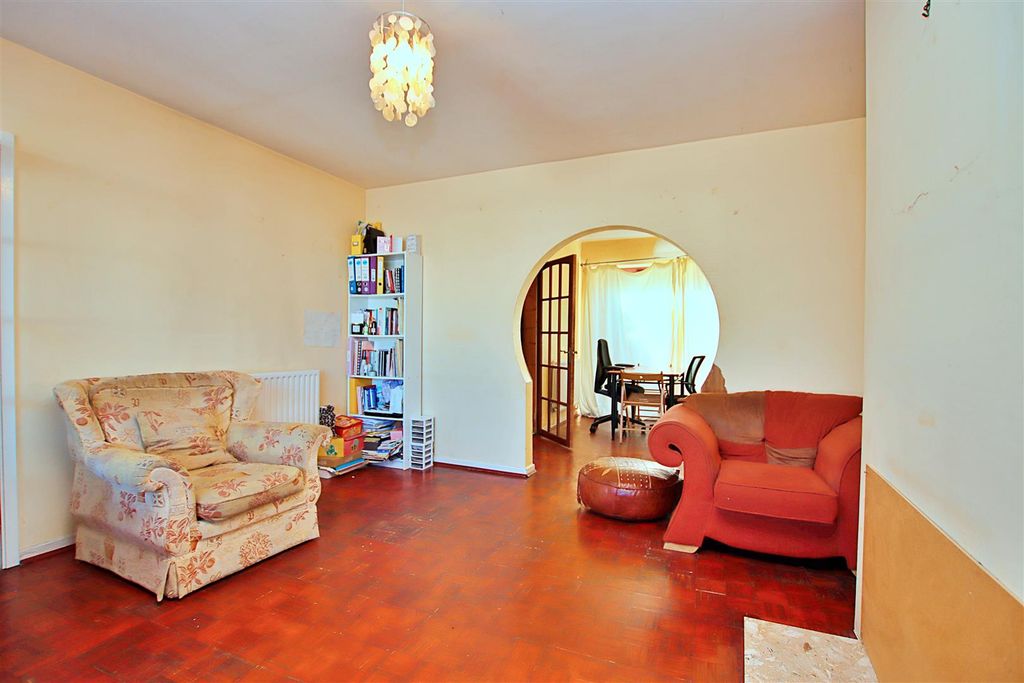 Property photo 3 of 11 Img_8139.Jpg