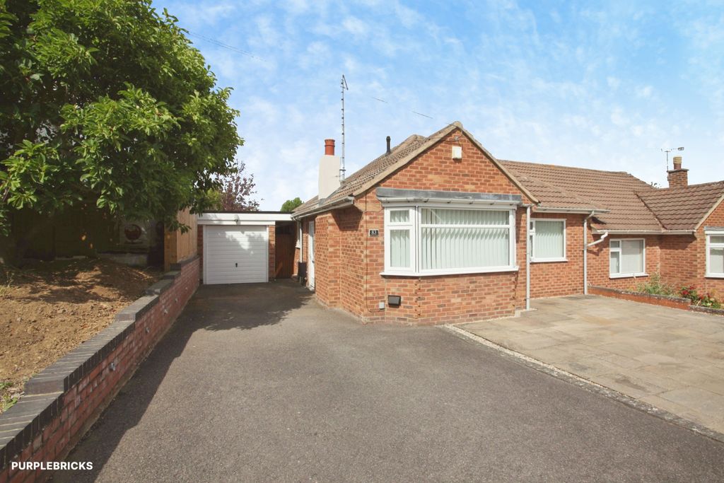 Property photo 1 of 21 Detached Bungalow