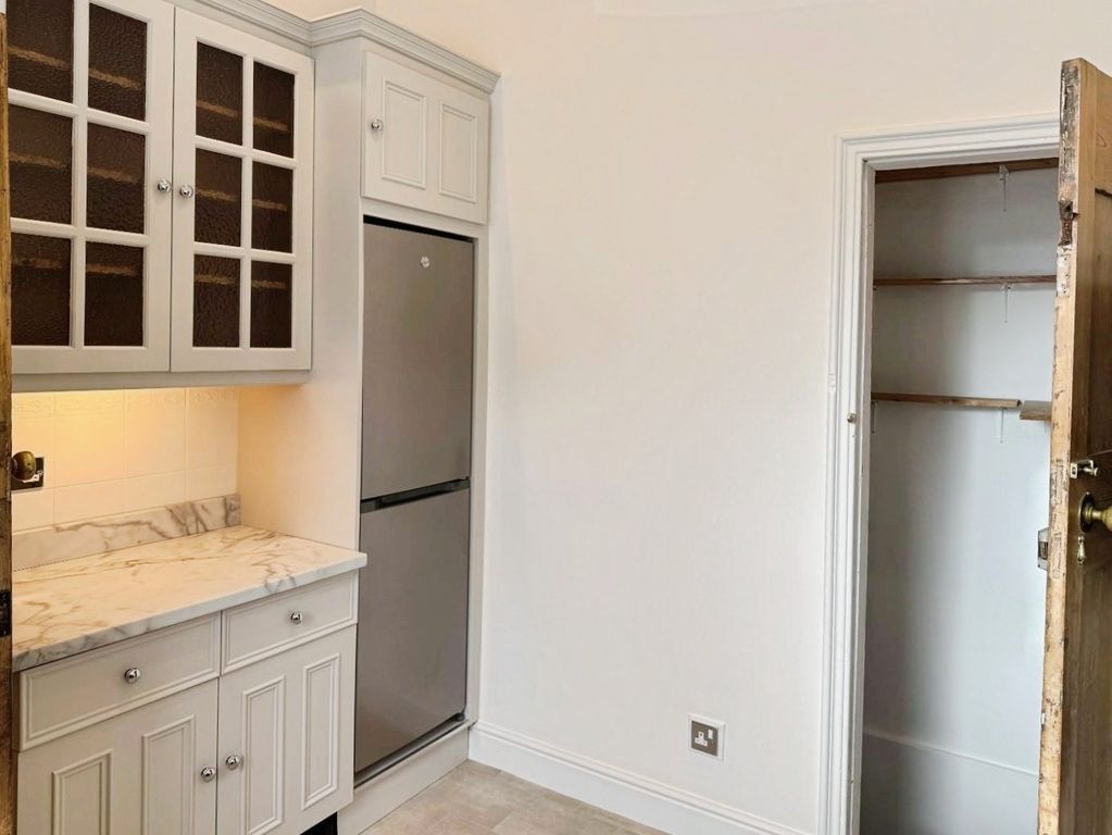 Property photo 3 of 14 Pbox-Img.Jpg