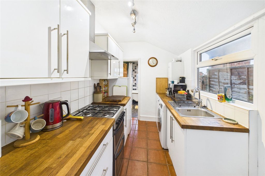 Property photo 2 of 12 Picture No. 09