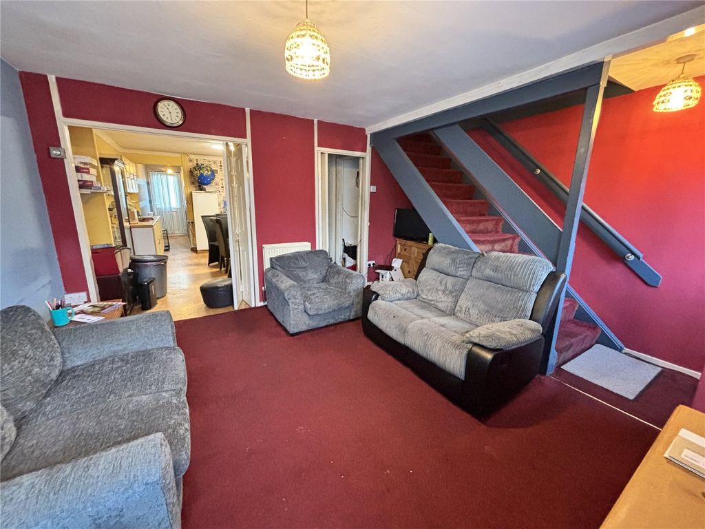 Property photo 3 of 31 Picture