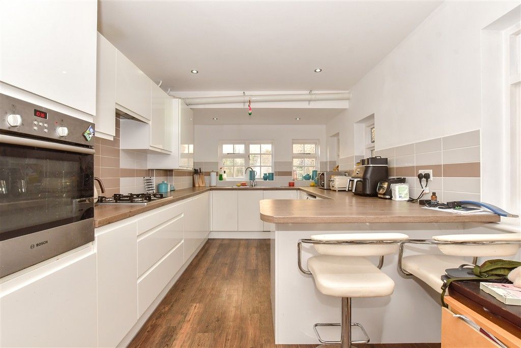 Property photo 1 of 14 Kitchen/ Breakfast Room