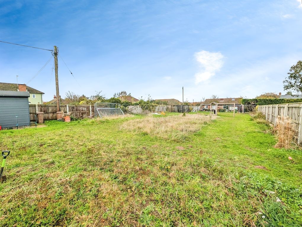 Property photo 3 of 13