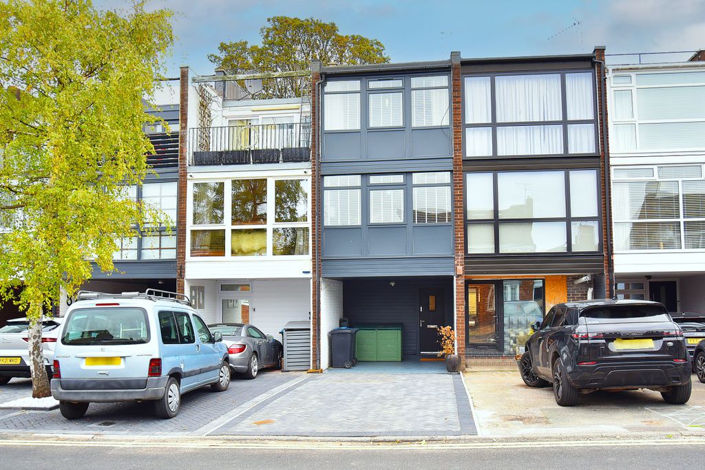 Property photo 1 of 19 App_14741