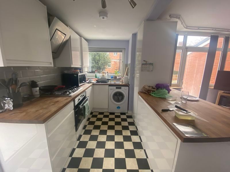 Property photo 2 of 5 Photo 2