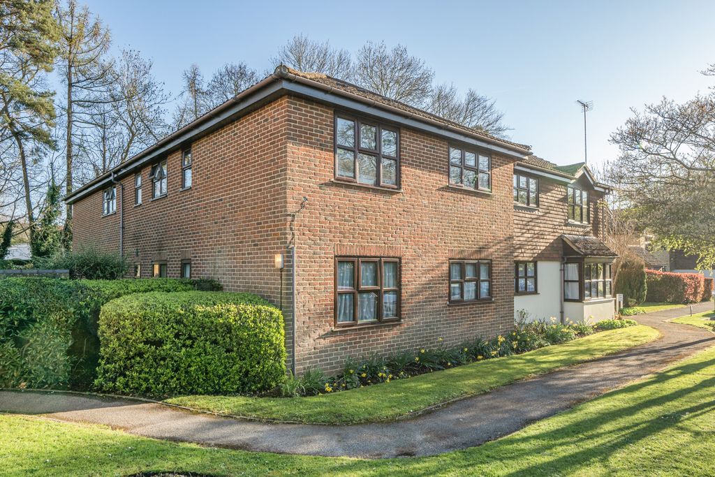 Property photo 1 of 16 1424546-1-69Bacf03Df53E