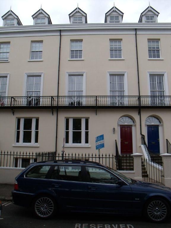 Property photo 1 of 3