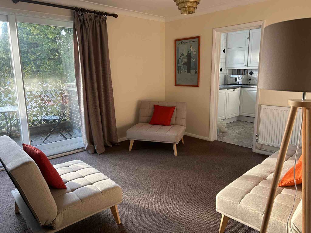 Property photo 3 of 9