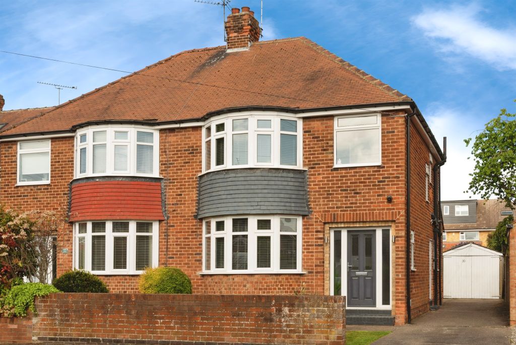 Property photo 1 of 17