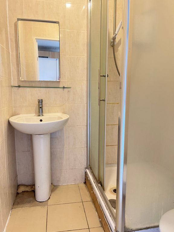Property photo 3 of 3