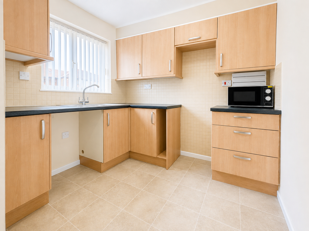 Property photo 3 of 13 E7028214-A1B4-4003-BBC6-395D05A2E288