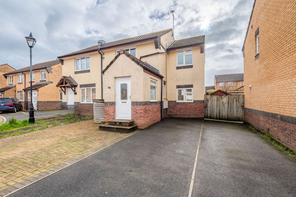 Property photo 1 of 19