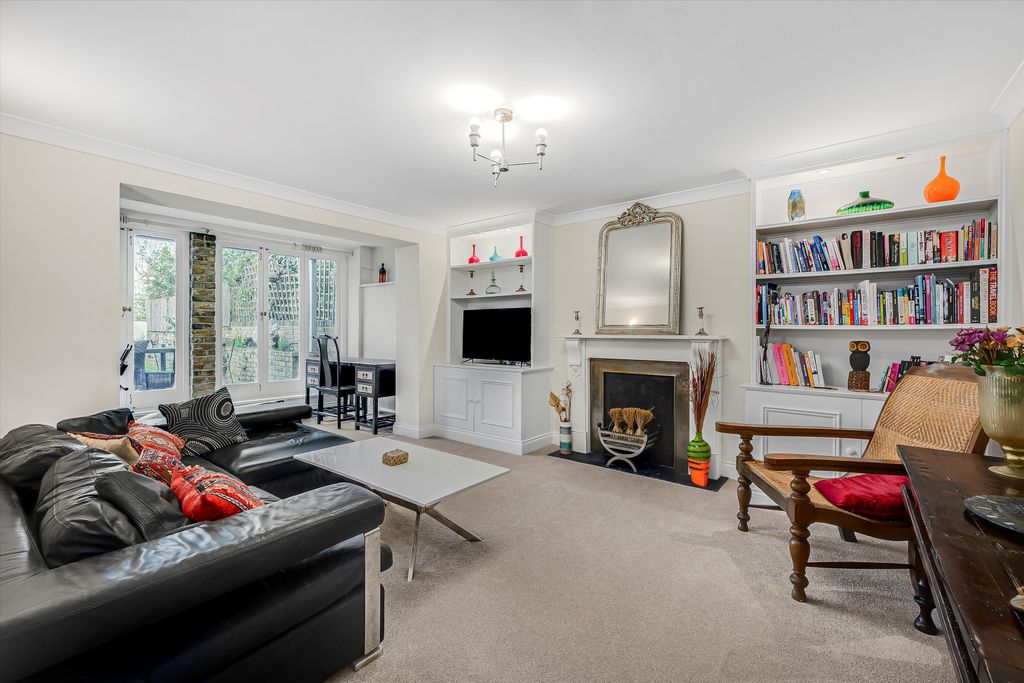 Property photo 3 of 18 Image