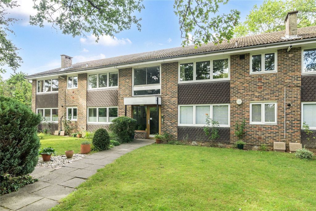 Property photo 1 of 19 Picture No. 18