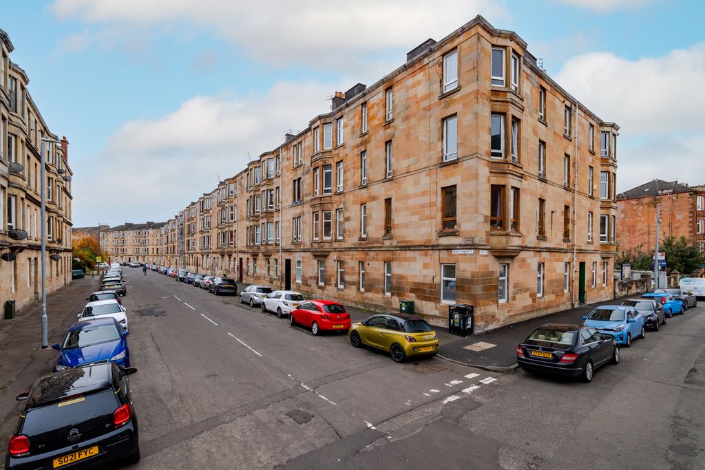 Property photo 1 of 18 1 Bed Flat For Sale Prince Edward Street, Glasgow G42 8LX