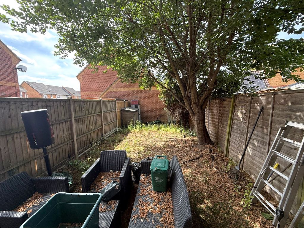 Property photo 3 of 9