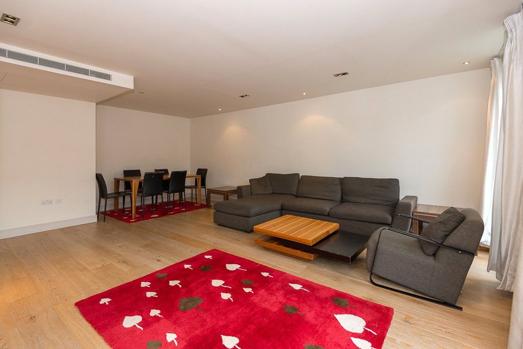 Property photo 2 of 11 Picture No. 03