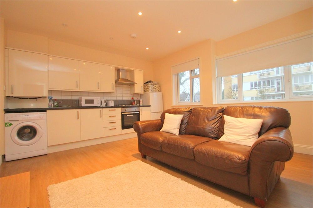 Property photo 2 of 5