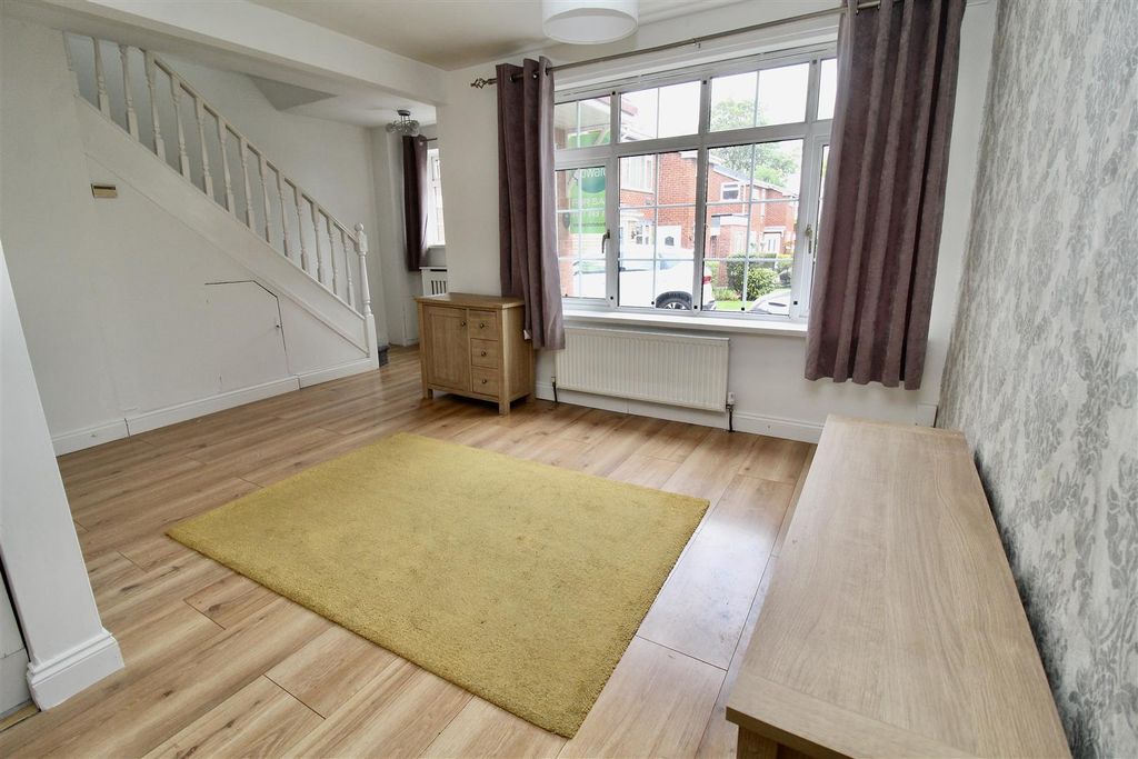 Property photo 3 of 46 Open Plan Entrance Porch, Hallway, Lounge &amp; Dining