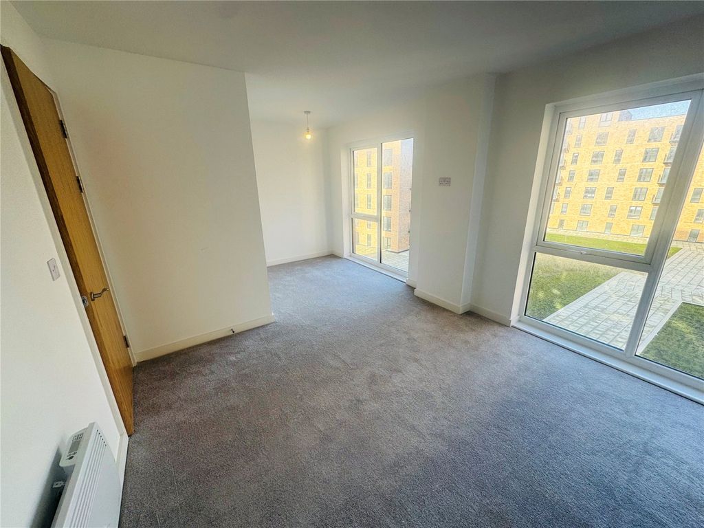 Property photo 3 of 5 Picture No. 03