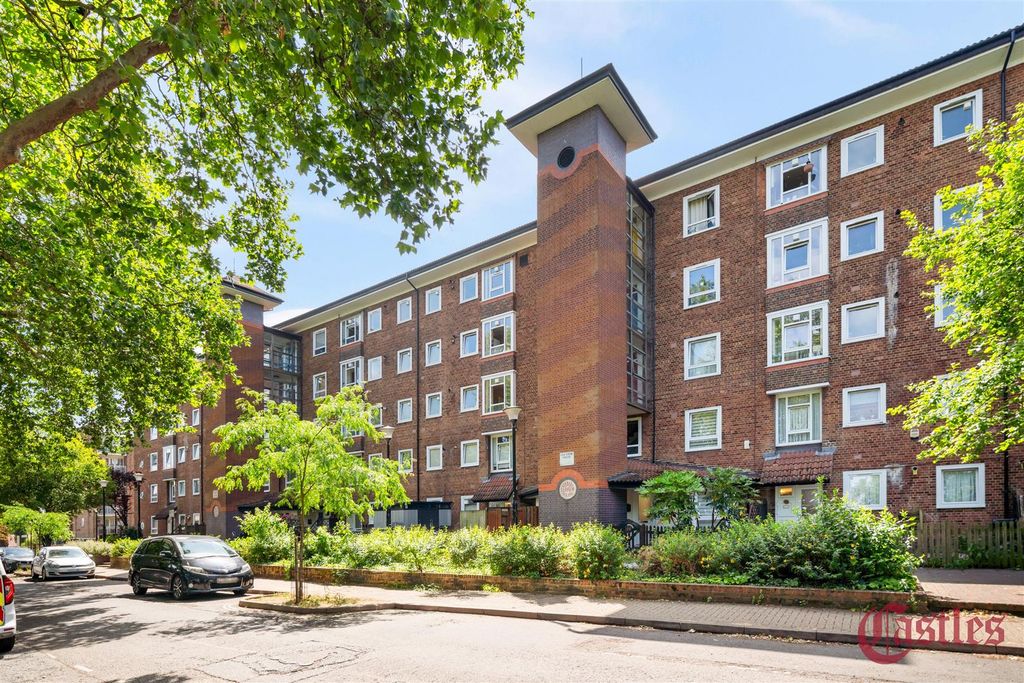 Property photo 2 of 13