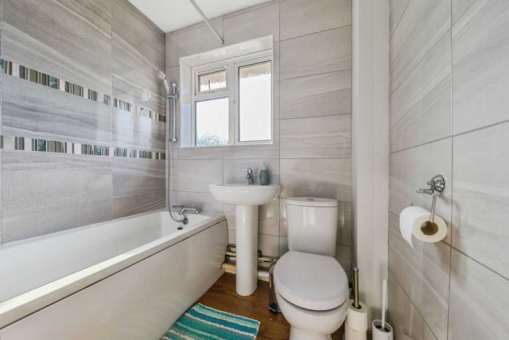 Additional image 19 of 4 bed semi-detached house for salePurwell Lane, Hitchin SG4