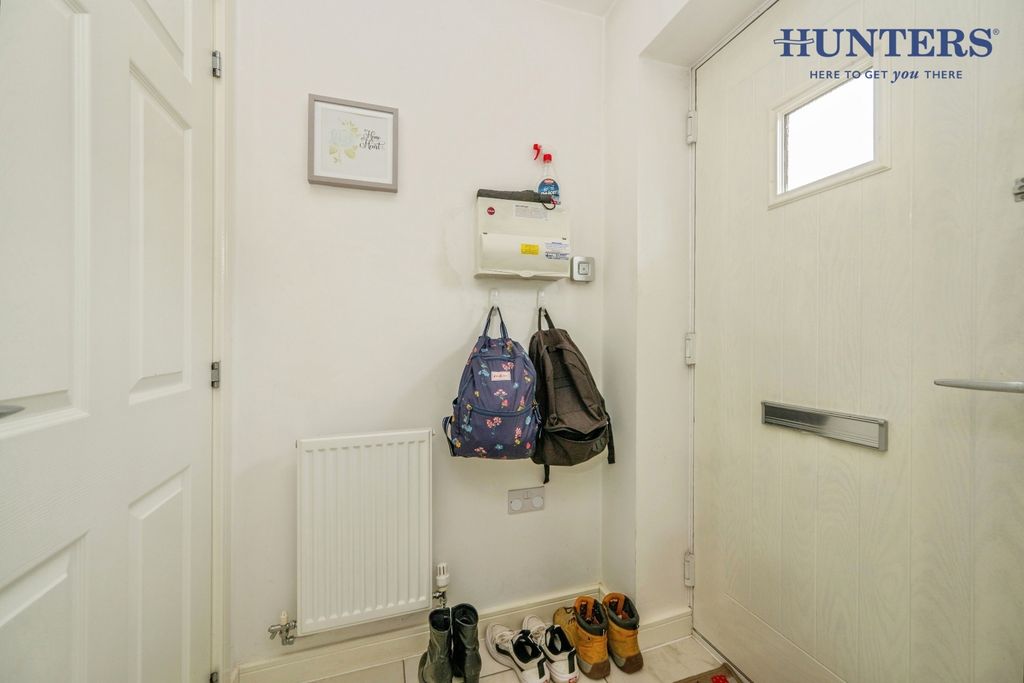 Property photo 2 of 23 Pbox-Img.Jpg