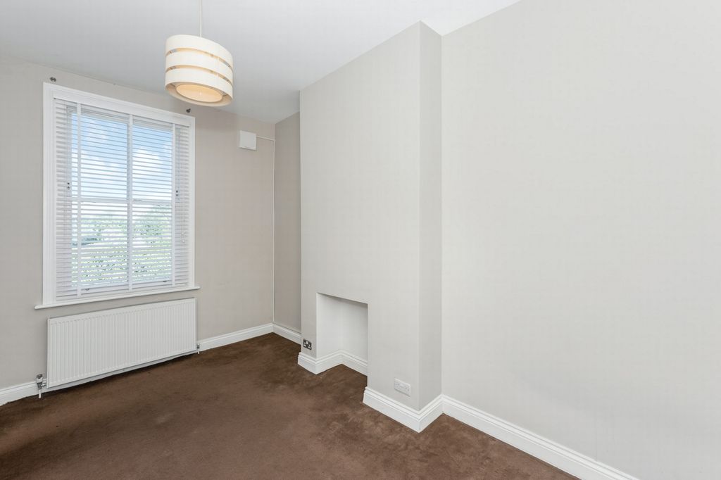 Property photo 3 of 16 Photo 3
