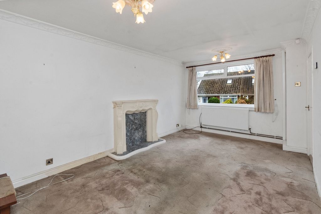 Property photo 2 of 26