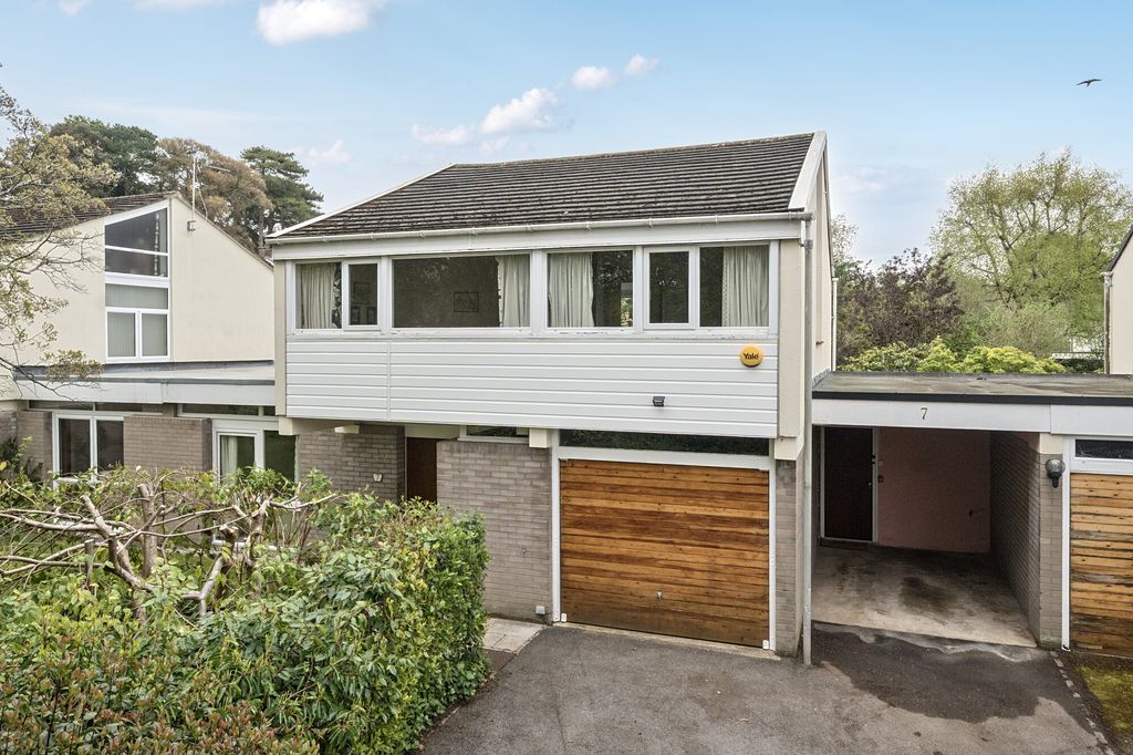 Property photo 1 of 21 Exterior