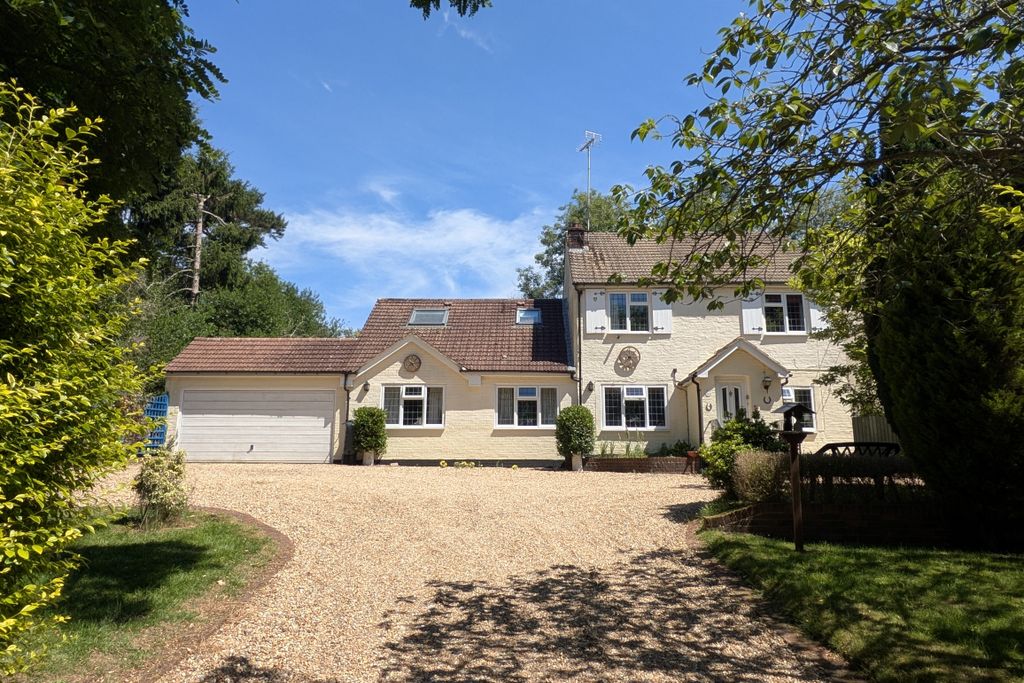Property photo 1 of 23