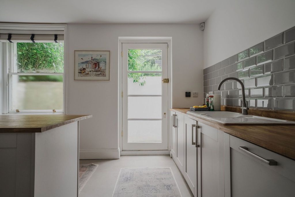 Additional image 23 of 4 bed semi-detached house for saleWest Cliff Road, Ramsgate CT11