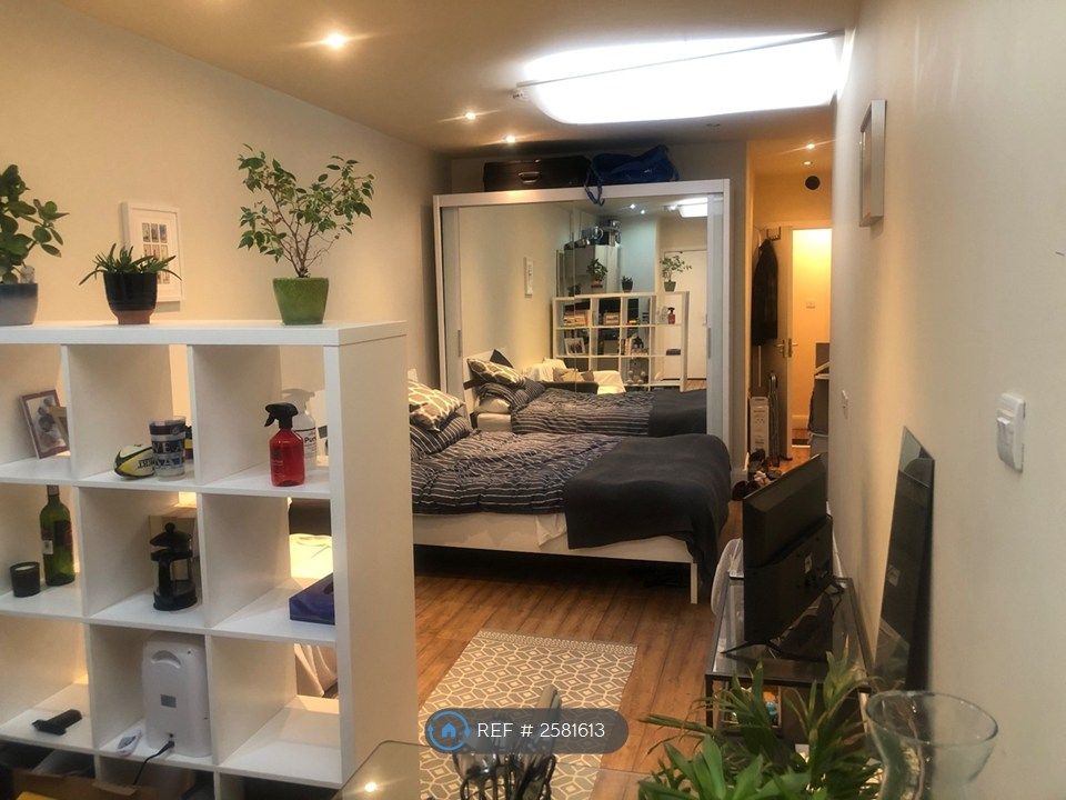 Property photo 3 of 13