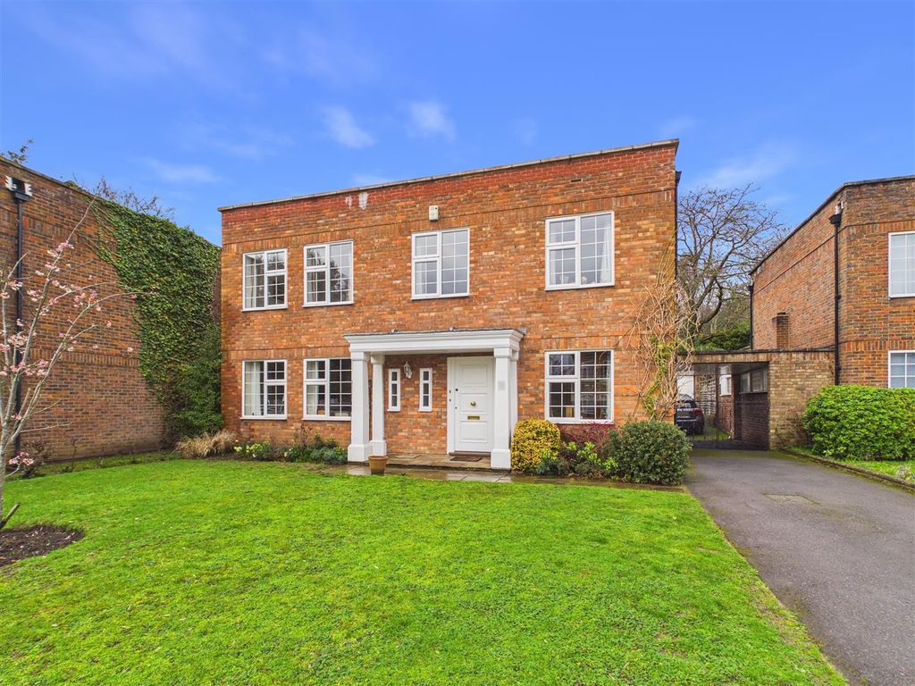 Property photo 1 of 19