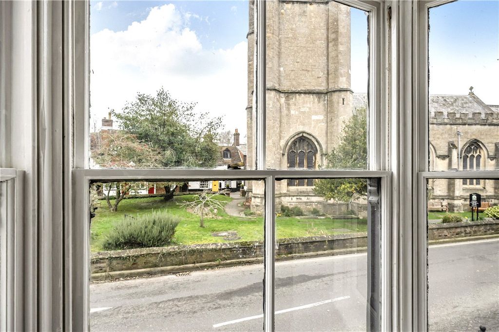 Property photo 2 of 9 Picture No. 02