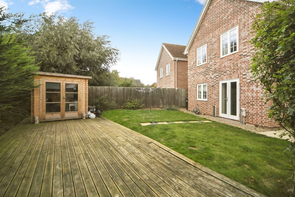 Property photo 3 of 22