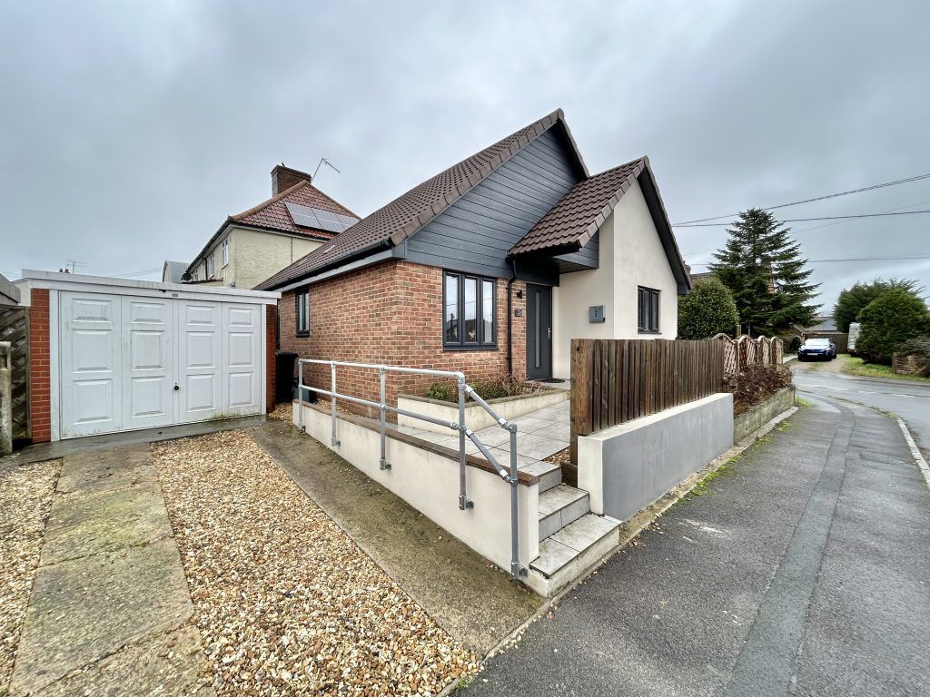 Property photo 1 of 11