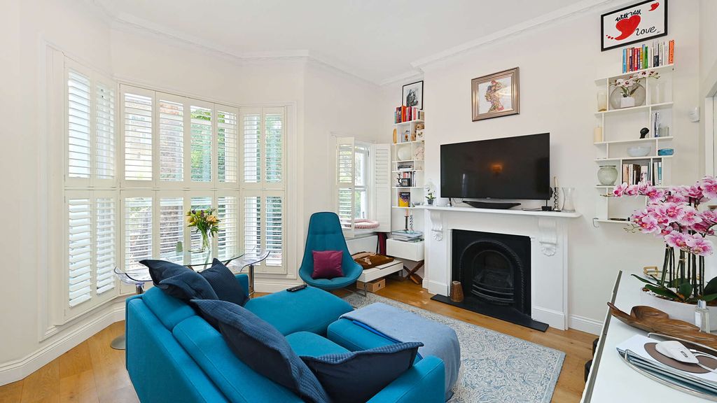 Property photo 1 of 10