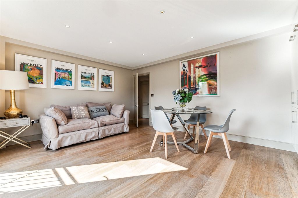 Property photo 2 of 10 Reception Room