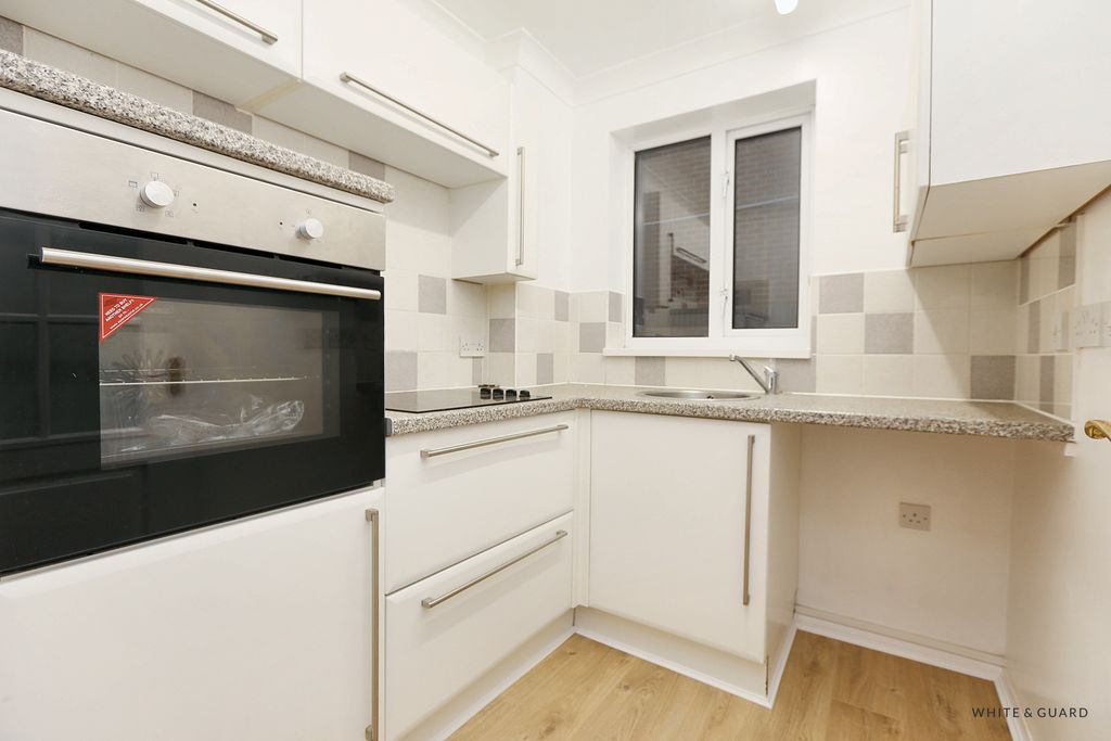 Property photo 2 of 7 Img_2527