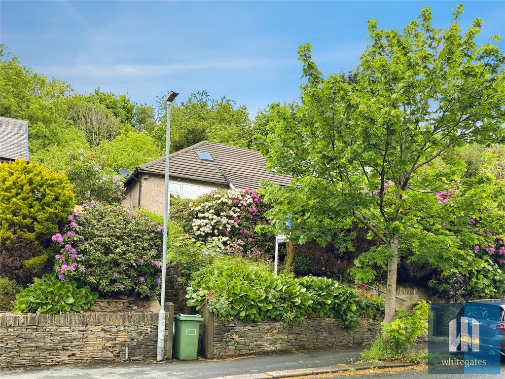 Property photo 1 of 24 Picture No. 52